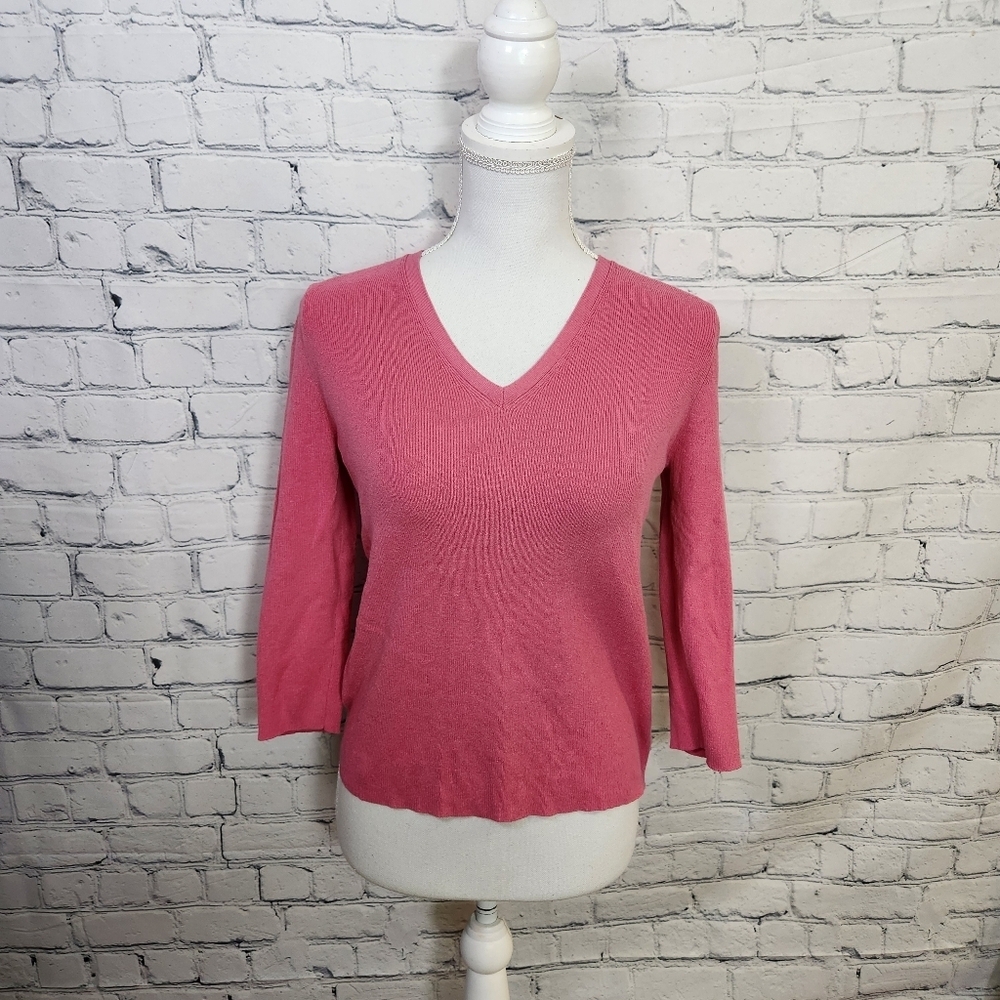 Express Women's Pink V-Neck Lightweight Long Sleeve Sweater Top Size Medium - Picture 5 of 10